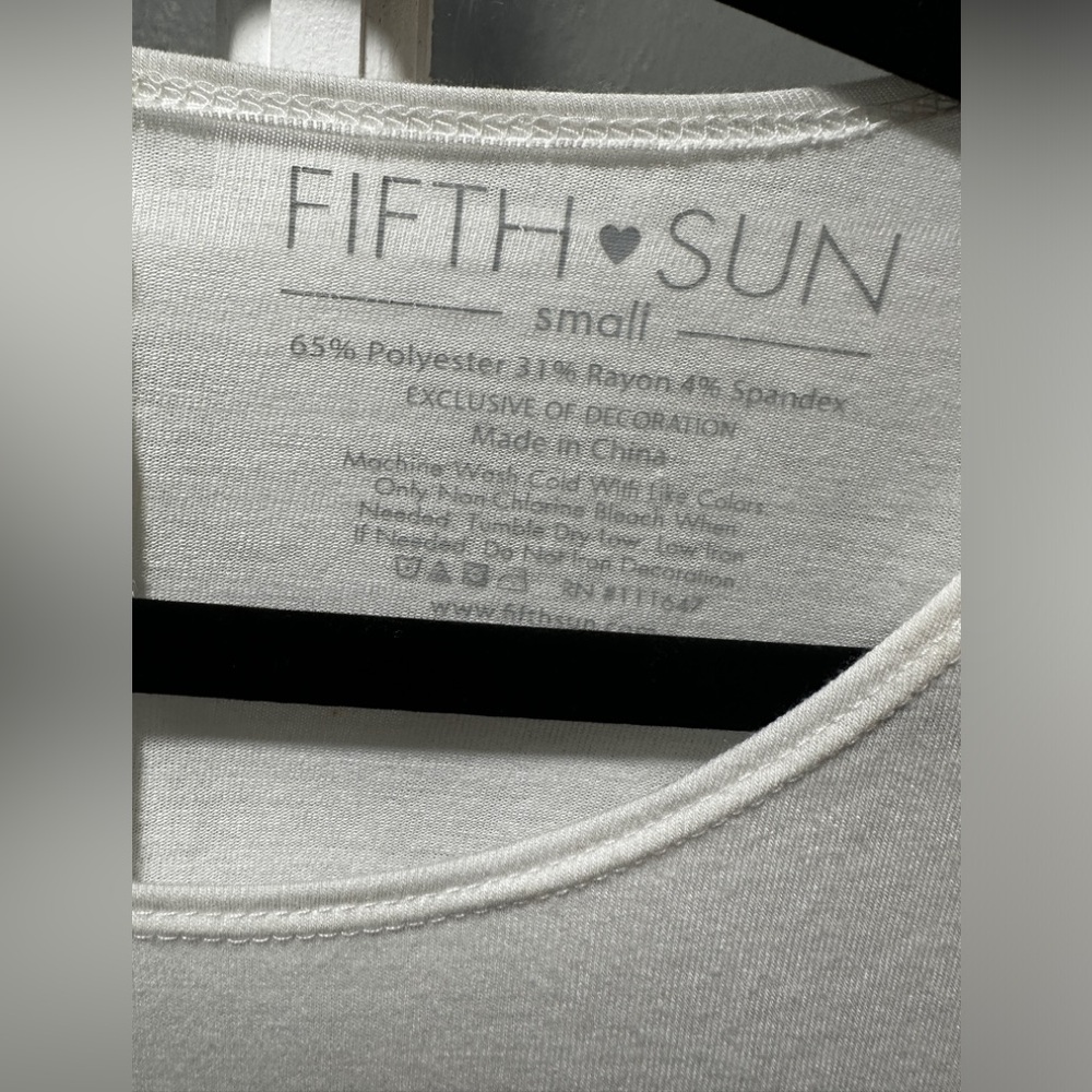 NWT Fifth Sun Weekends Champagne Top Size Small - Picture 3 of 5